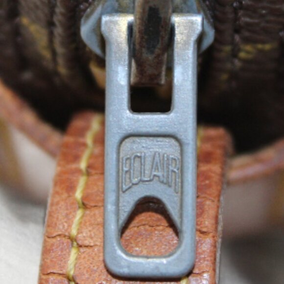 Louis Vuitton Vintage Jeune Fille MM Classic Monogram Crossbody Bag - Picture 10 of 16